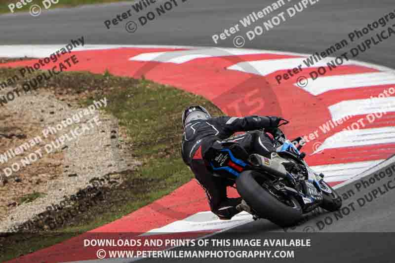 cadwell no limits trackday;cadwell park;cadwell park photographs;cadwell trackday photographs;enduro digital images;event digital images;eventdigitalimages;navarra;no limits trackdays;peter wileman photography;racing digital images;trackday digital images;trackday photos